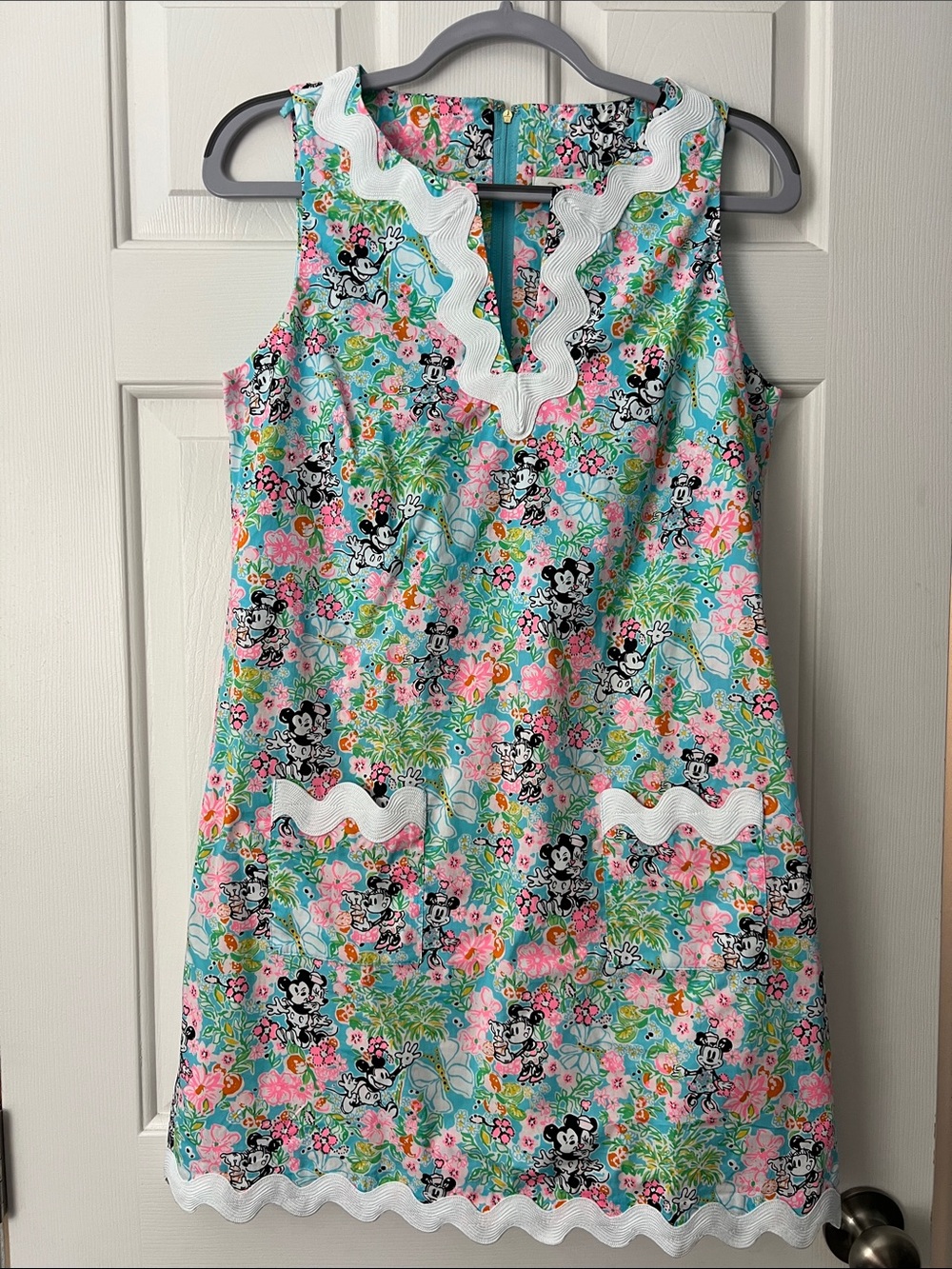 Lilly Pulitzer NWOT Lilly Hearts Disney Romper Shift Womens Size 6 Minnie Mouse